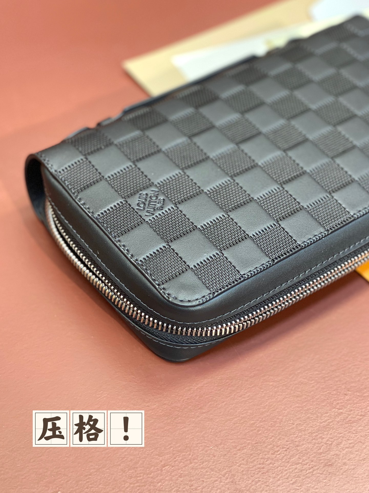 ルイ・ヴィトン「Louis Vuitton」モノグラム エクリプス ジッピー XL ウォレット クラッチ