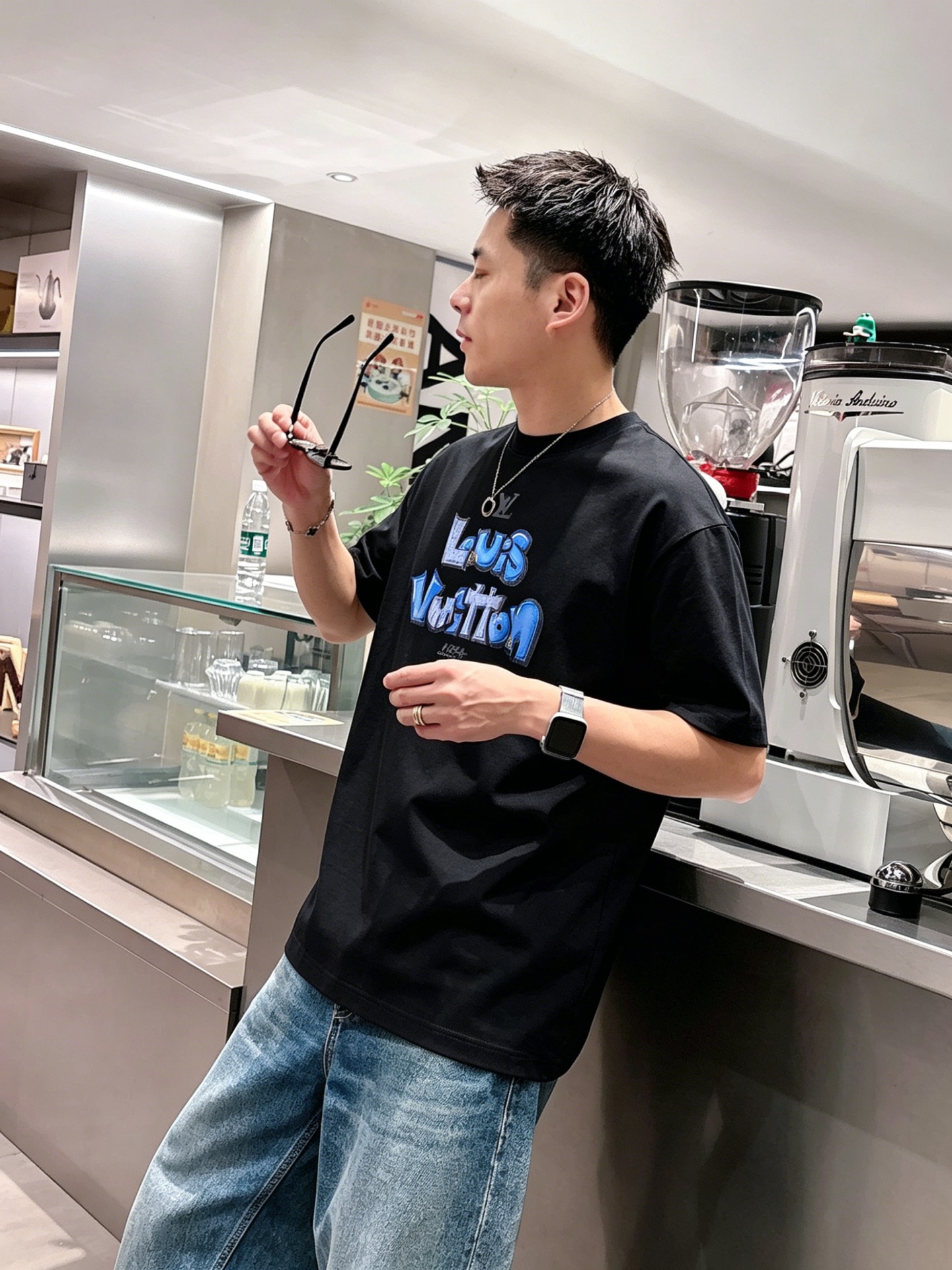 ルイ・ヴィトン「Louis Vuitton」ロゴプリントTシャツ / ショートスリーブ クルーネック