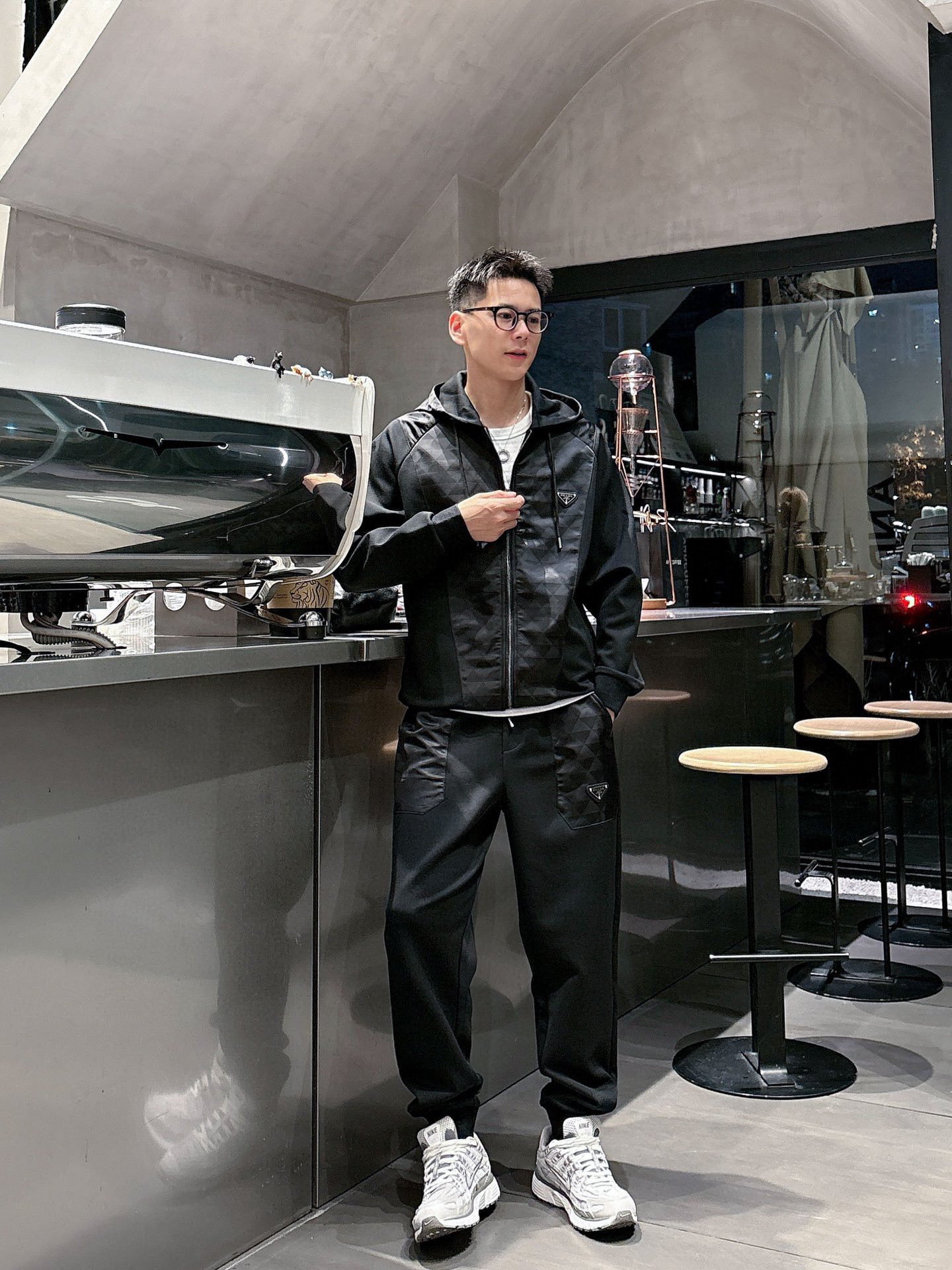 プラダ「Prada」秋冬 メンズ  カジュアルスポーツセット