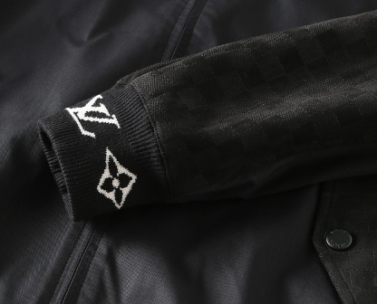 ルイ・ヴィトン「Louis Vuitton」秋冬コレクション クイルテッド ジャケット