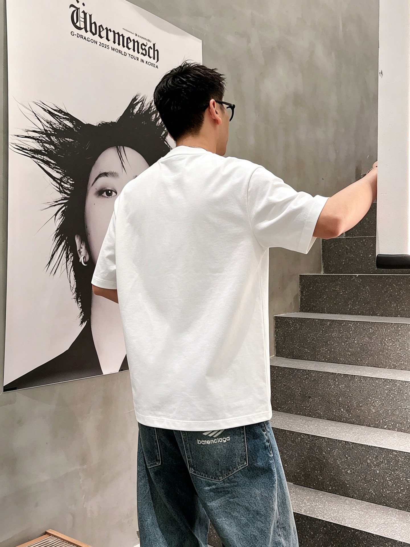ルイ・ヴィトン「Louis Vuitton」ロゴプリントTシャツ / ショートスリーブ クルーネック
