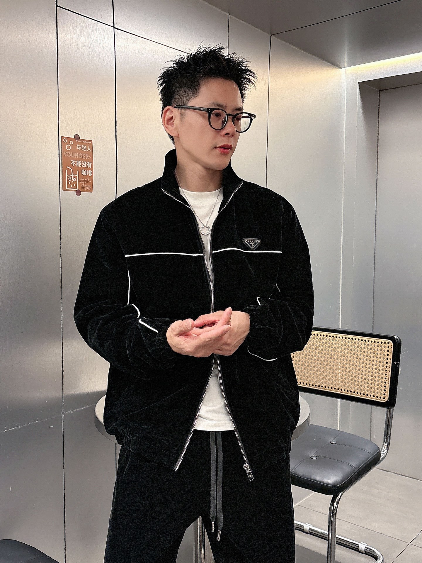 プラダ「Prada」秋冬 メンズ  カジュアルスポーツセット