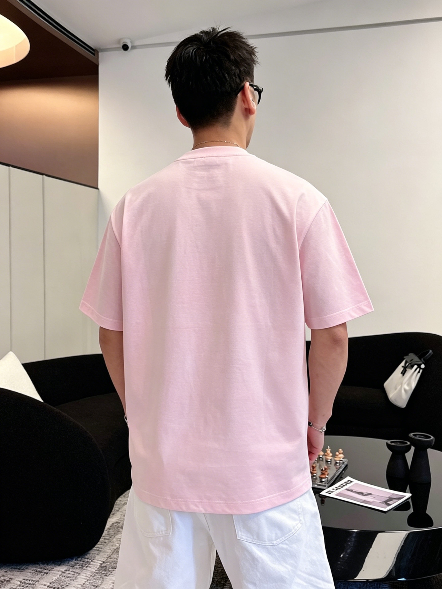 ルイ・ヴィトン「Louis Vuitton」ロゴプリントTシャツ / ショートスリーブ クルーネック