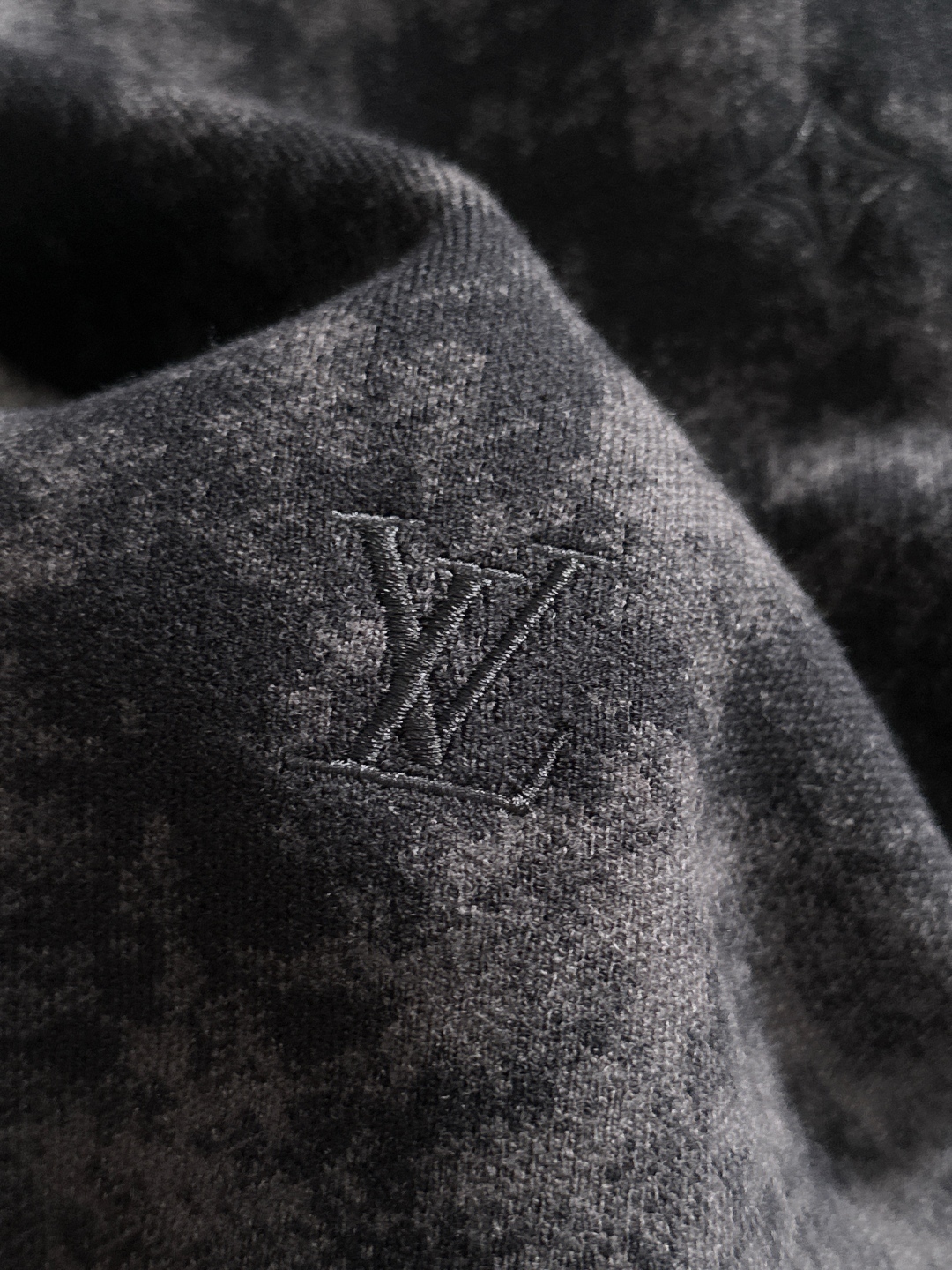 ルイ・ヴィトン「Louis Vuitton」秋冬 メンズ  クルーネックニット