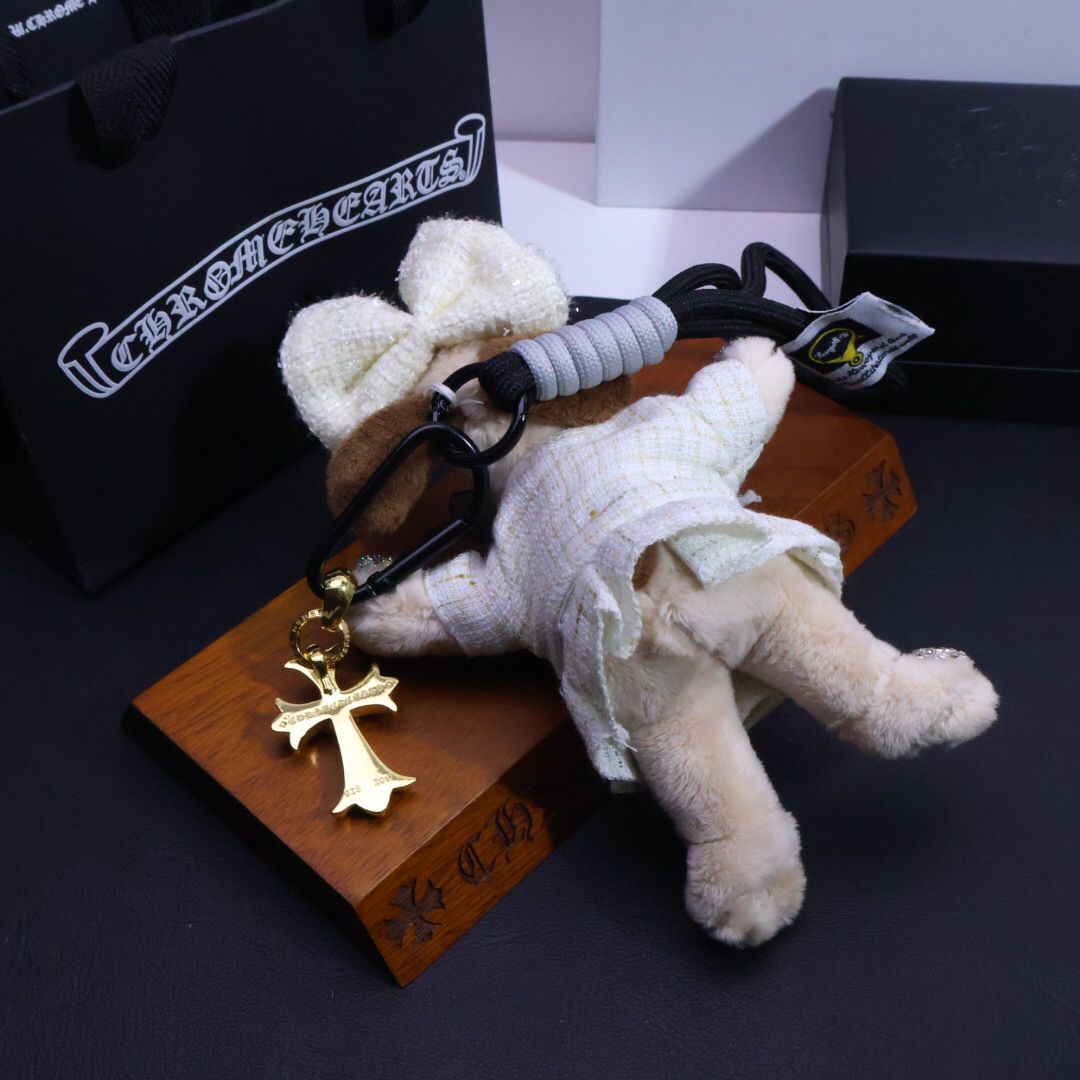 クロムハーツ「Chrome Hearts」バッグチャーム - すべてのトレンドバッグに合わせて、クールでキュートなスタイルを