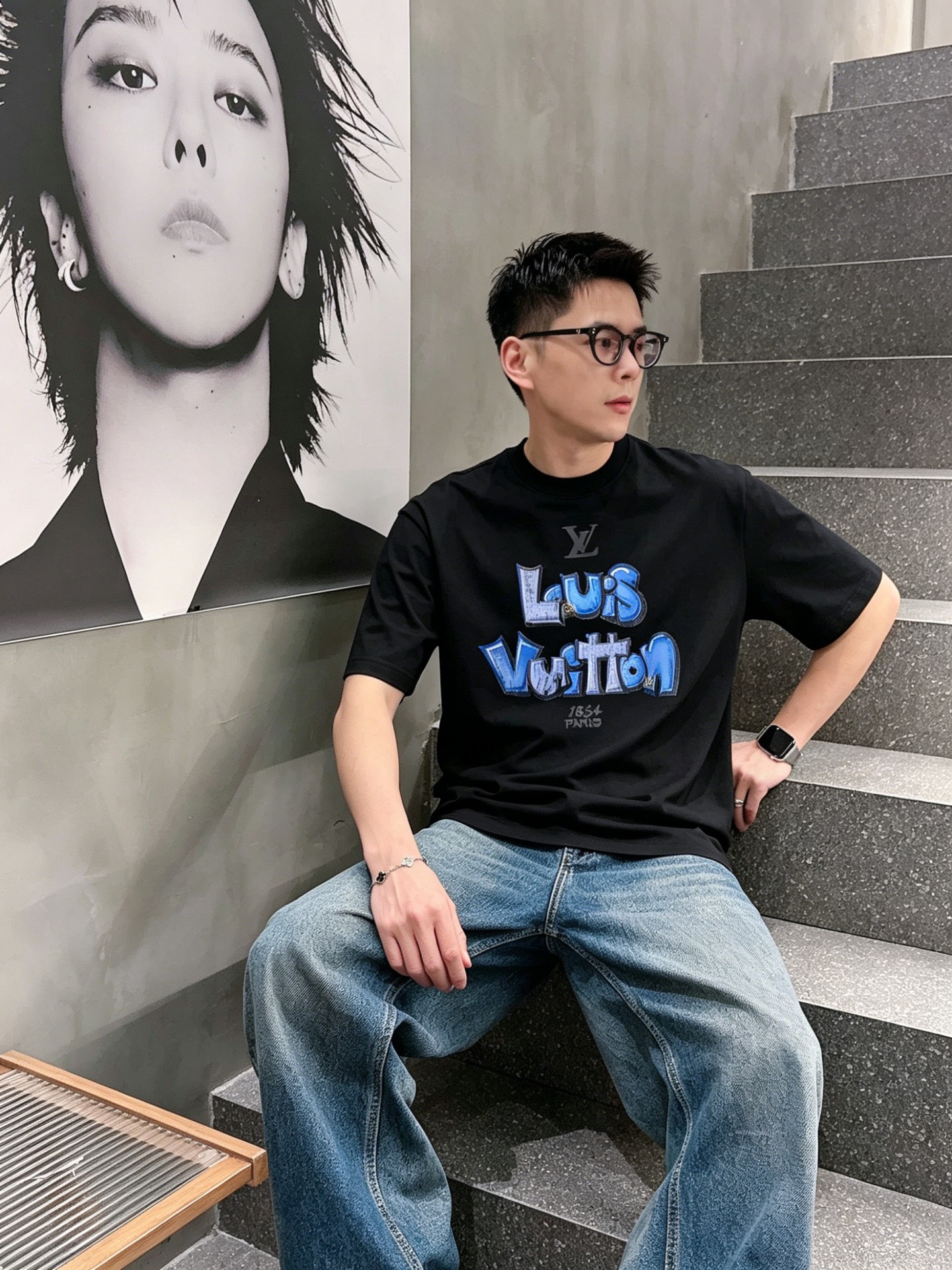ルイ・ヴィトン「Louis Vuitton」ロゴプリントTシャツ / ショートスリーブ クルーネック
