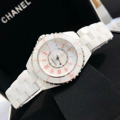 シャネル「Chanel」J12 キャリバー 33MM