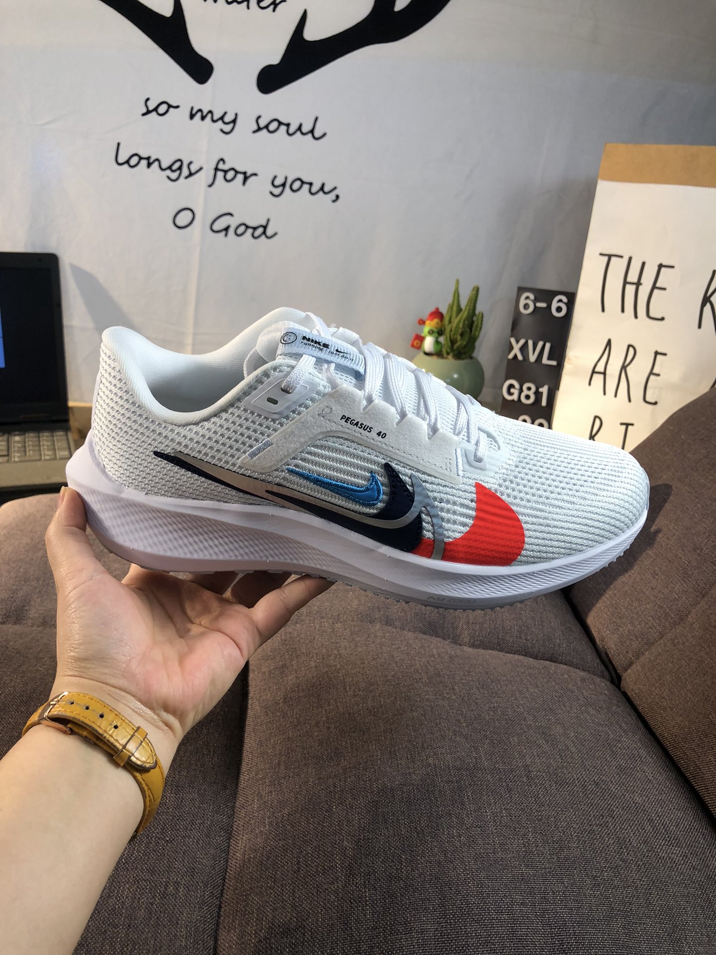 ナイキ「Nike」ク ロー カジュアルスニーカー