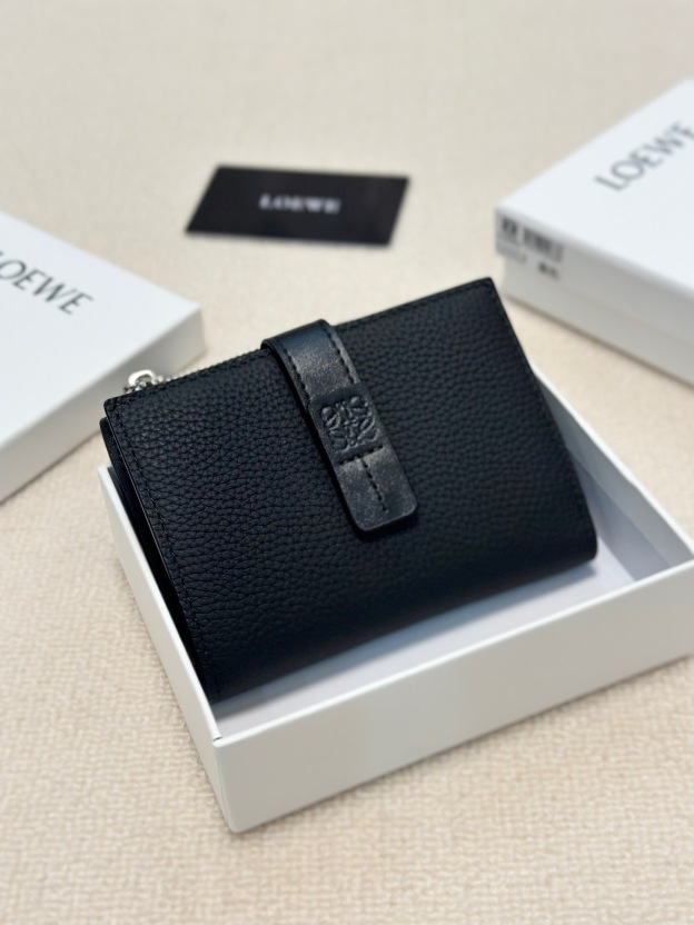 ロエベ「LOEWE」アナグラム コンティネンタル ウォレット 5色