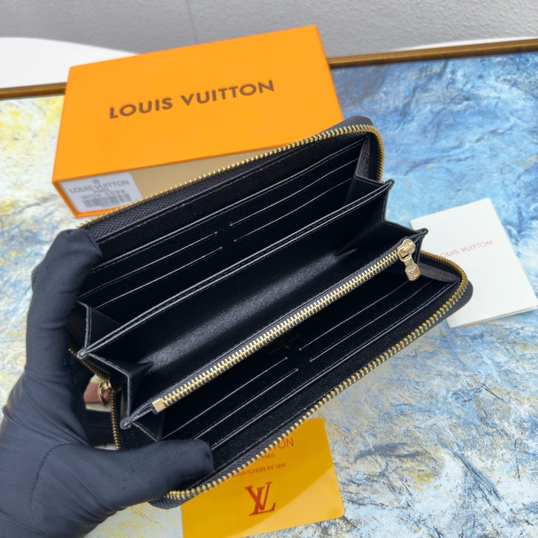 ルイ・ヴィトン(Louis Vuitton) ジッピー･ウォレット