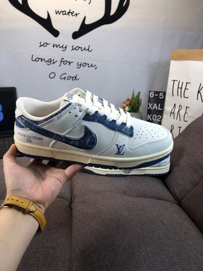 ナイキ「Nike」LV x NIKEコラボレーション SBダンク ロー カジュアルスニーカー