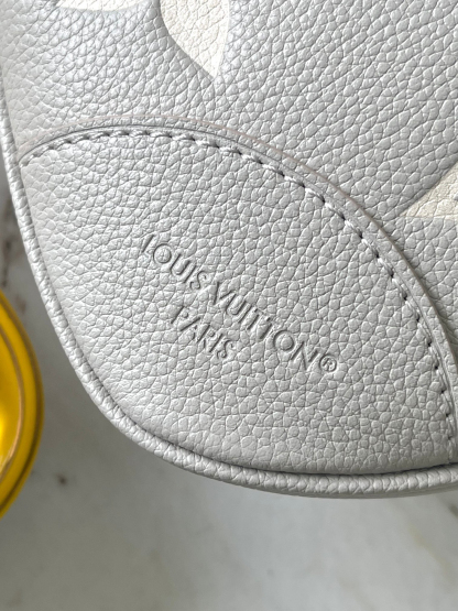 ルイ・ヴィトン「Louis Vuitton」Boulogne 芋泥乳色 ハンドバッグ