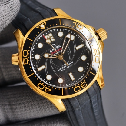 オメガ「Omega」シーマスター ダイバー 42MM メンズウォッチ