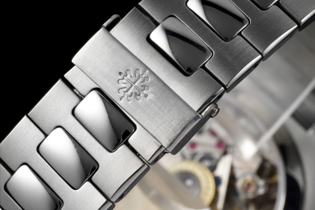 パテック フィリップ「Patek Philippe」ノーチラス クロノグラフ パテック フィリップ 40MM