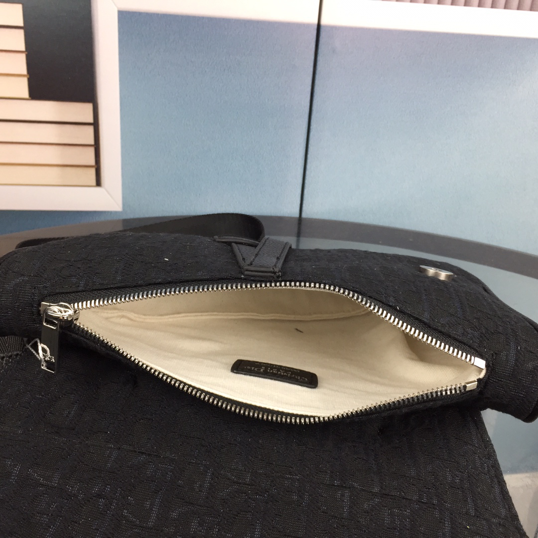 ディオール「Dior」SADDLE メンズ ショルダーバッグ