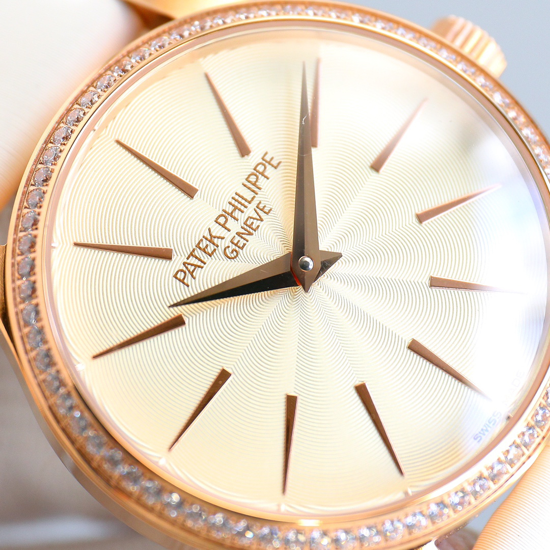 パテックフィリップ［Patek Philippe］カラトラバ レディース 腕時計36MM