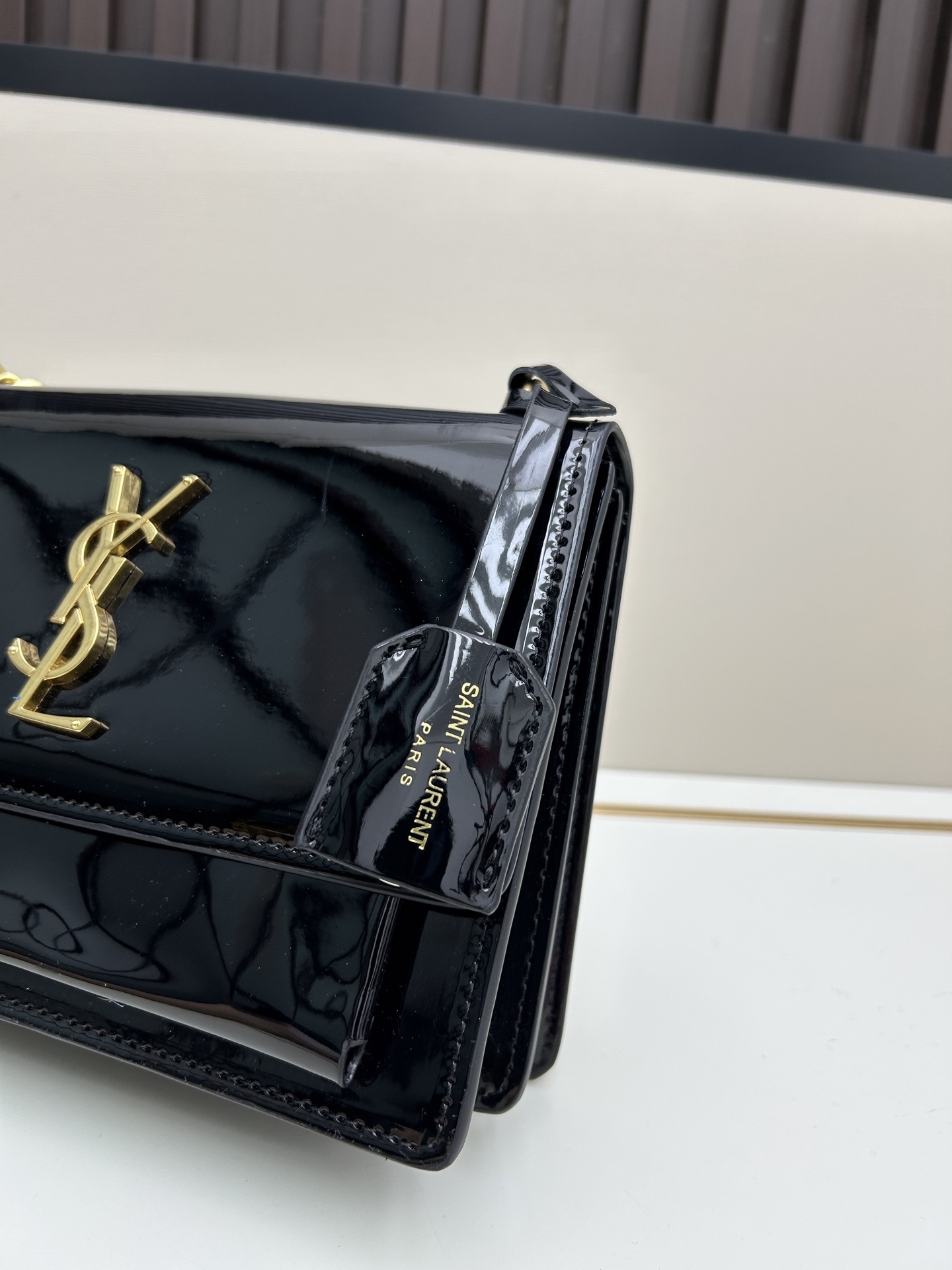 サンローラン「Saint Laurent」  SUNSET レザー ショルダーバッグ