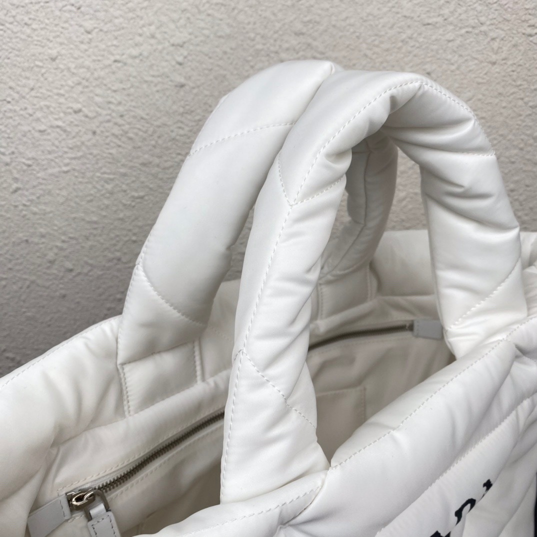 プラダ「Prada」Re-Nylon トートバッグ  ラージトート