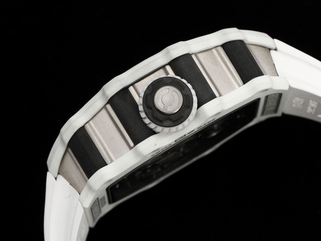 リシャール・ミル［Richard Mille］ RM 21-02 トゥールビヨン エアロダイン スケルトン 腕時計40MM