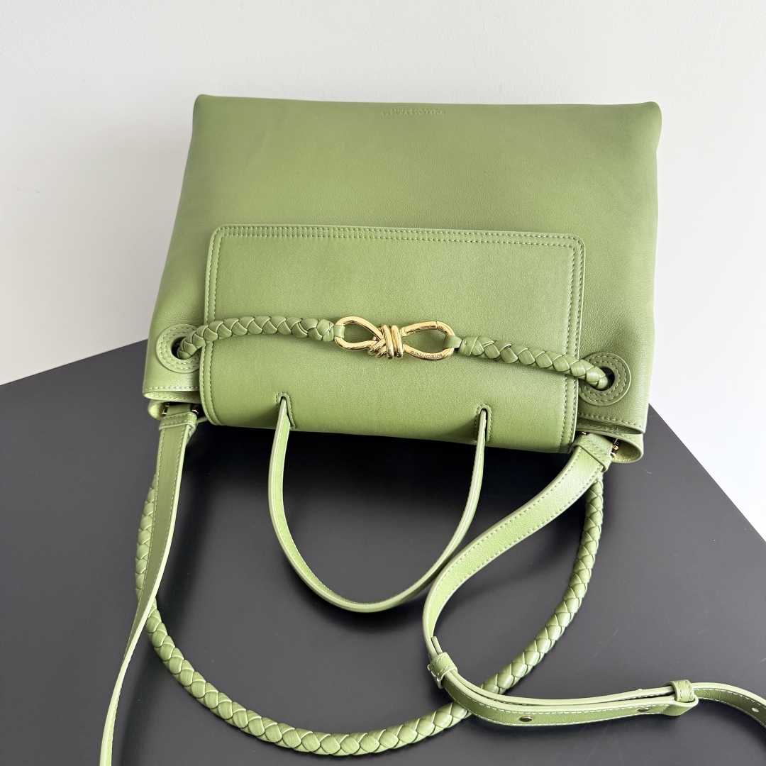 ボッテガ・ヴェネタ「Bottega Veneta」チャオ チャオ トートバッグ イントレチャート レザー