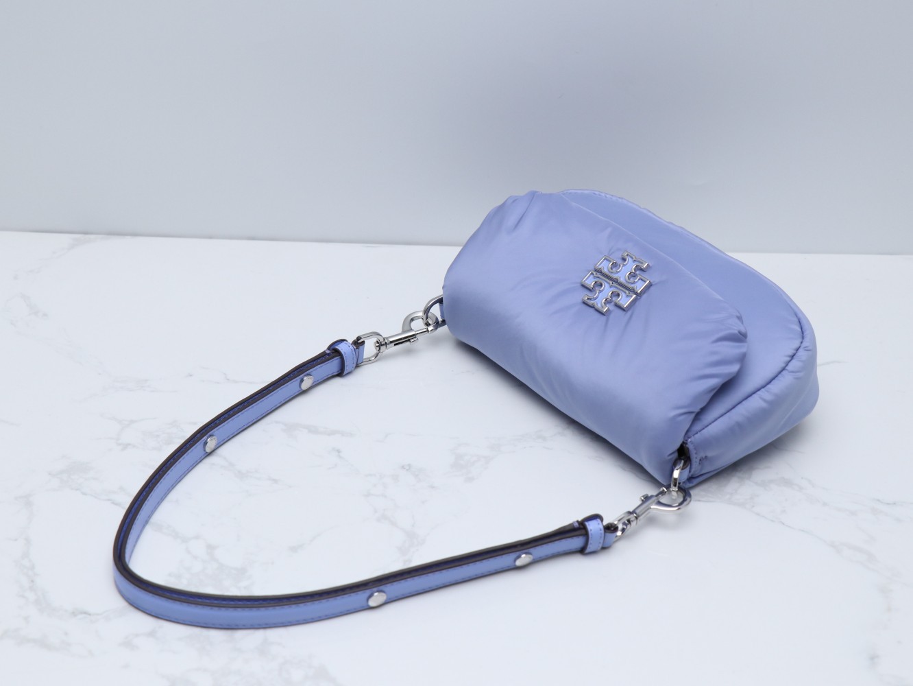 トリー バーチ「Tory Burch」ブリッテン アンダーアームバッグ ショルダーバッグ