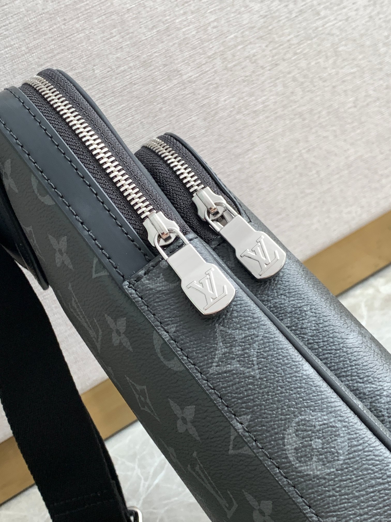 ルイ・ヴィトン「Louis Vuitton」メンズ ウエストバッグ