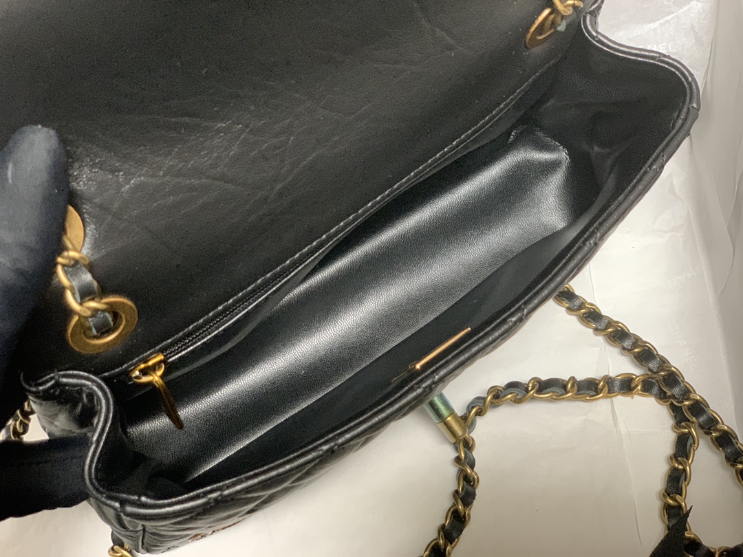 シャネル「Chanel」  Flap Bag 記念限定 メダリオン ショルダーバッグ