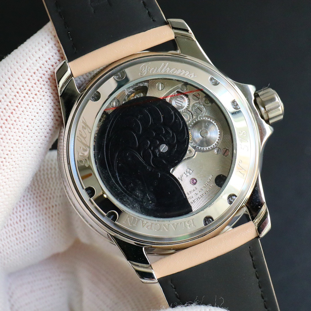 ブランパン「Blancpain」五十噚シリーズ5015自動アーム時計45MM