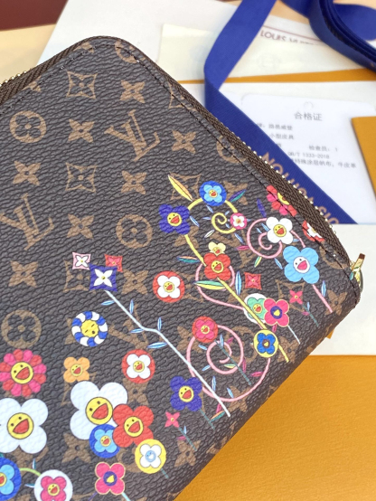 ルイ・ヴィトン「Louis Vuitton」LV × TM ジッピー･ウォレット
