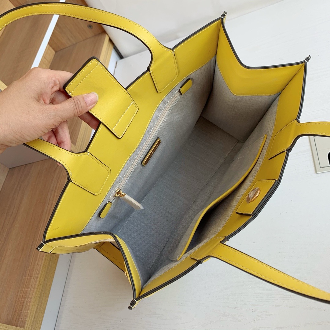 トリー バーチ「Tory Burch」ビッグロゴ カラーブロック トート/ハンドバッグ