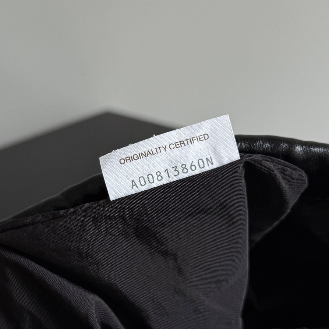 ボッテガ・ヴェネタ「Bottega Veneta」ドストバッグ ミニ アーバンショルダーバッグ