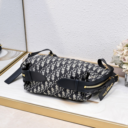 ディオール「Dior」D-Journey ハンドバッグ（小号）
