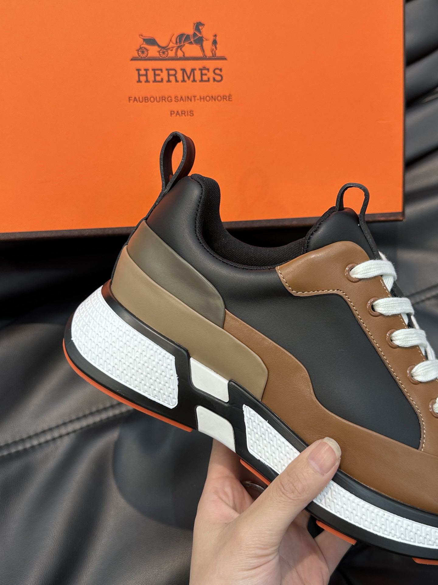 エルメス［Hermès］メンズ レイヤード カジュアルシューズ