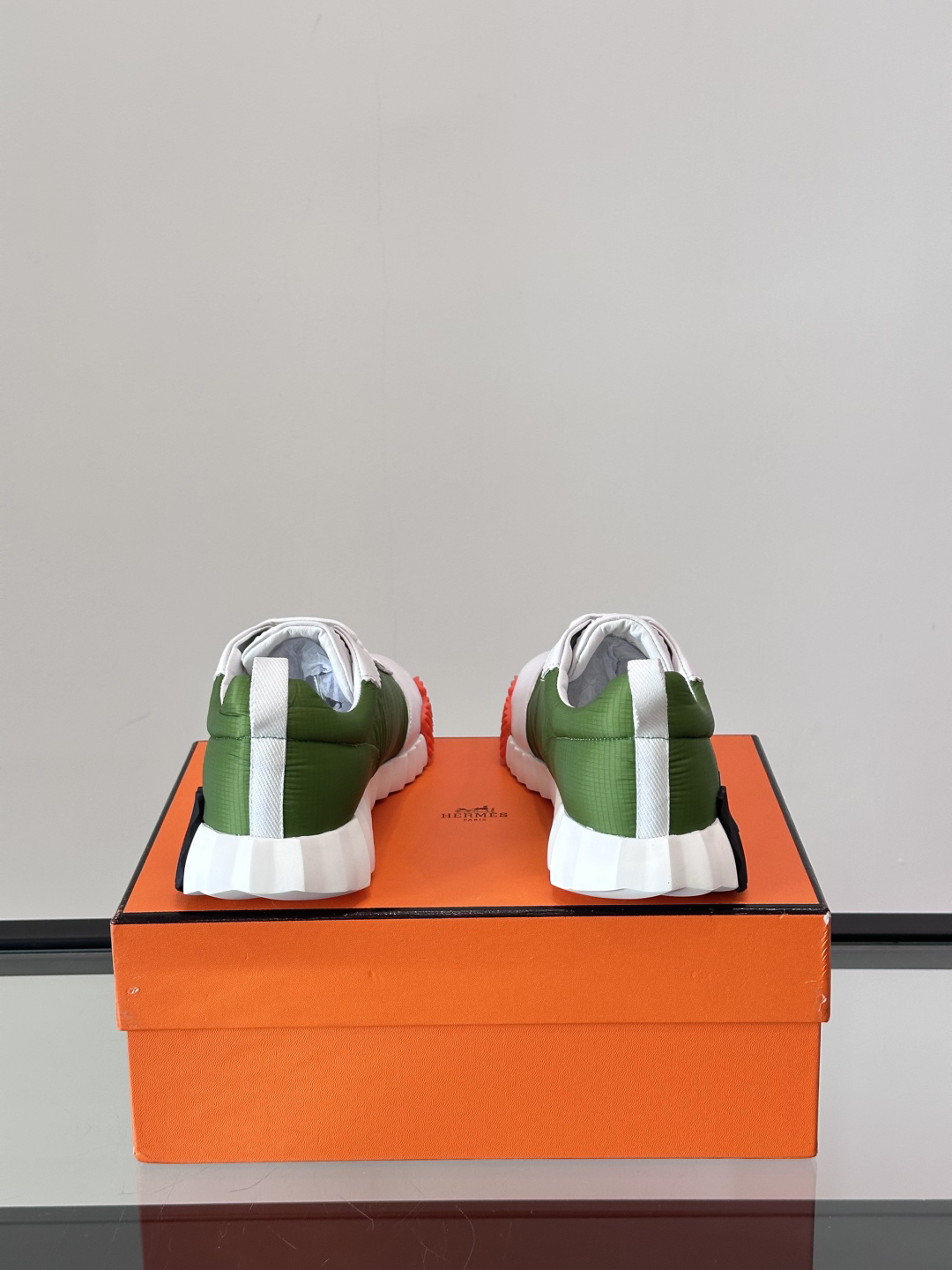 エルメス［Hermès］バウンシング スニーカー