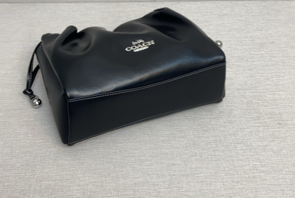 コーチ「Coach」Faye クラウド ショルダーバッグ