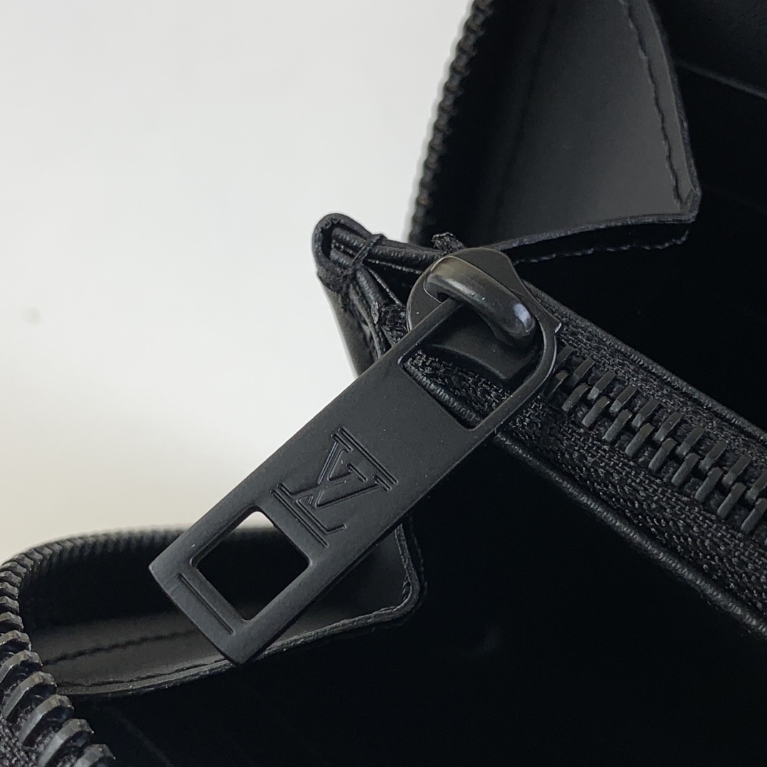 ルイ-ヴィトン(Louis Vuitton) ジッピーウォレット･ホリゾンタル