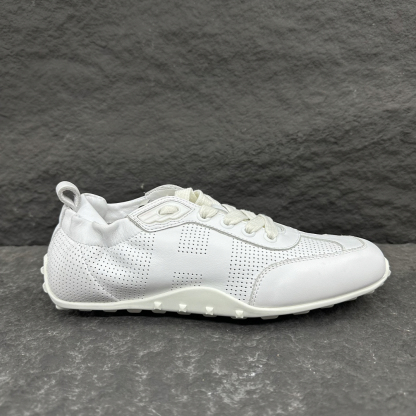 エルメス［Hermès］ イン パーセレーテッド スニーカー