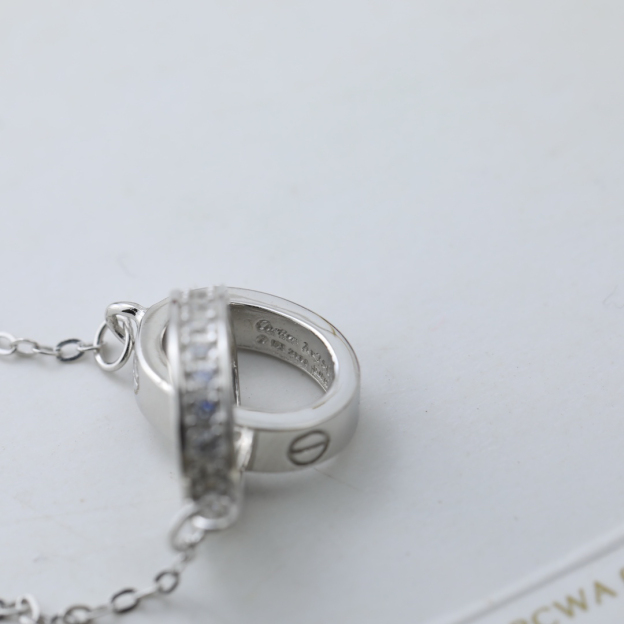 カルティエ「Cartier」ダブルリング マイクロセット ダイヤモンド ネックレス