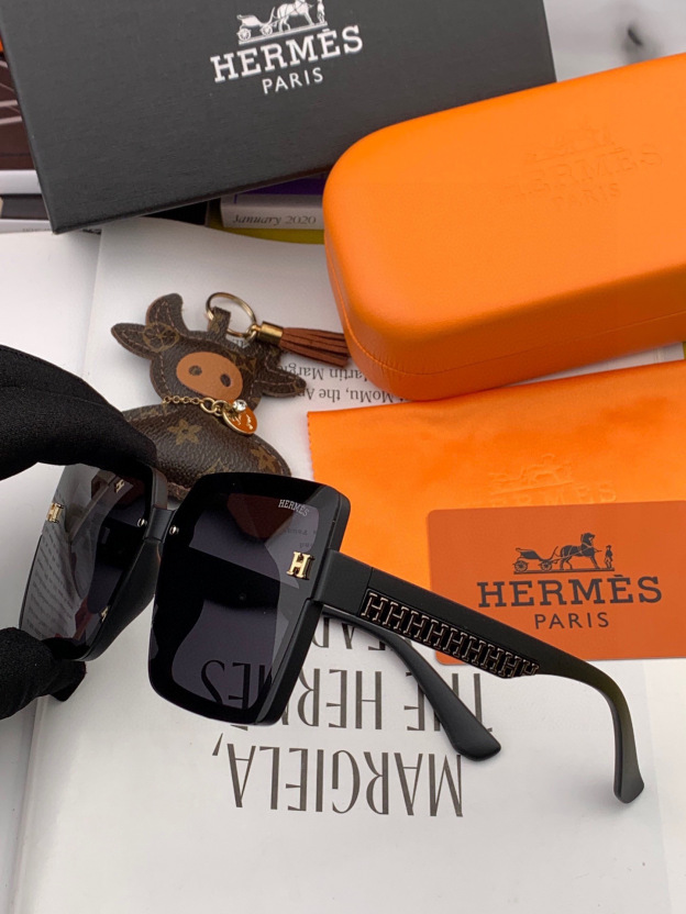 エルメス「Hermès」クラシック オーバーサイズ サングラス