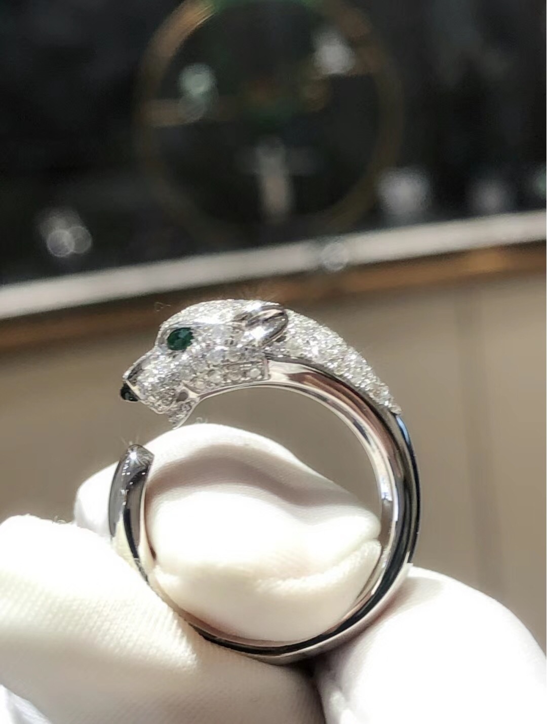 カルティエ「Cartier」 パンサーヘッド オープン ダイヤモンド リング