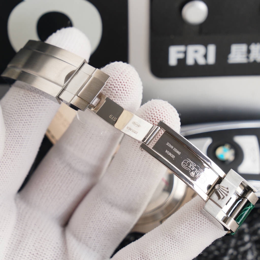 ロレックス［Rolex］Submarinerサブマリーナーシリーズ