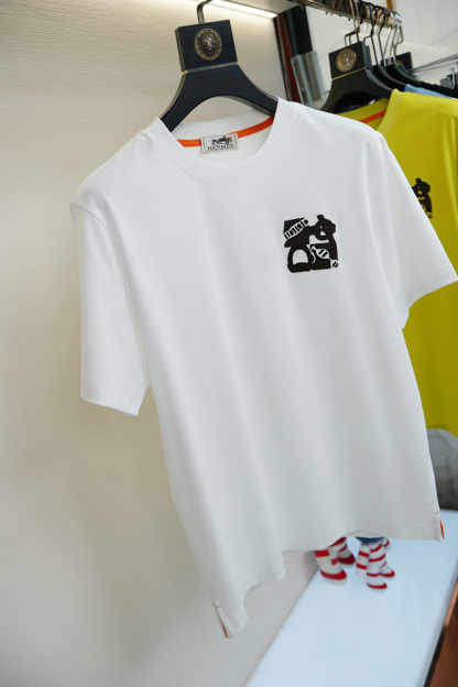 エルメス「Hermès」2025 春夏コレクション メンズ クルーネックTシャツ