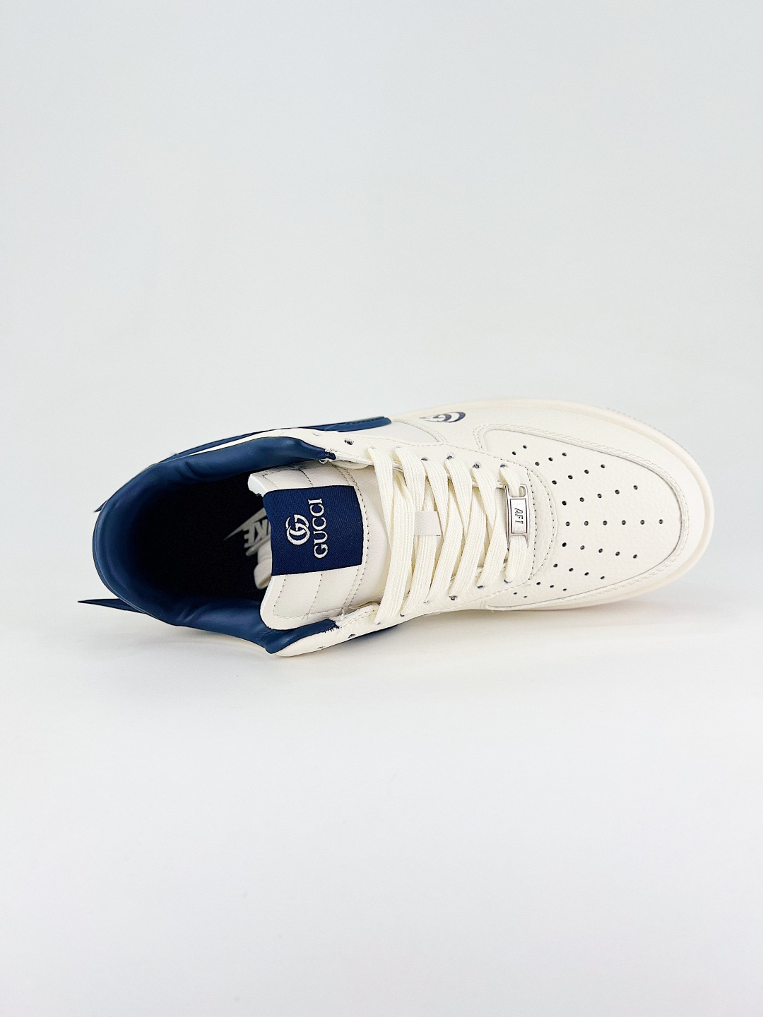 ナイキ「Nike」カジュアルシューズ