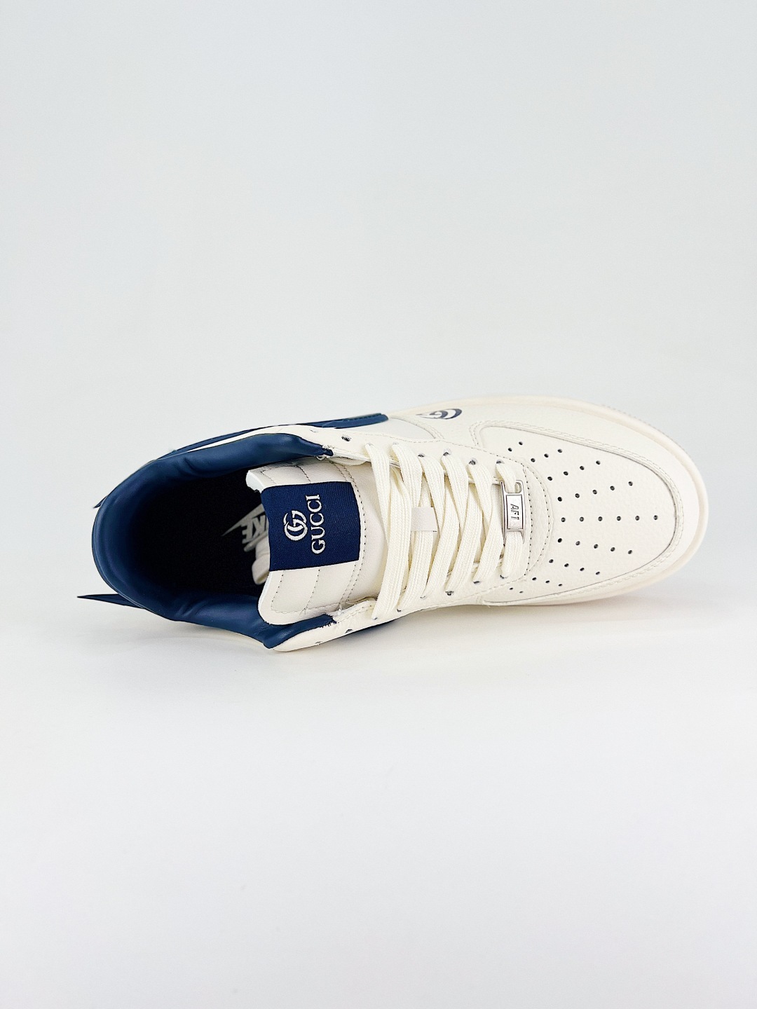 ナイキ「Nike」カジュアルシューズ