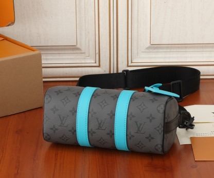 ルイ・ヴィトン「Louis Vuitton」キーポルバンドリエール 25