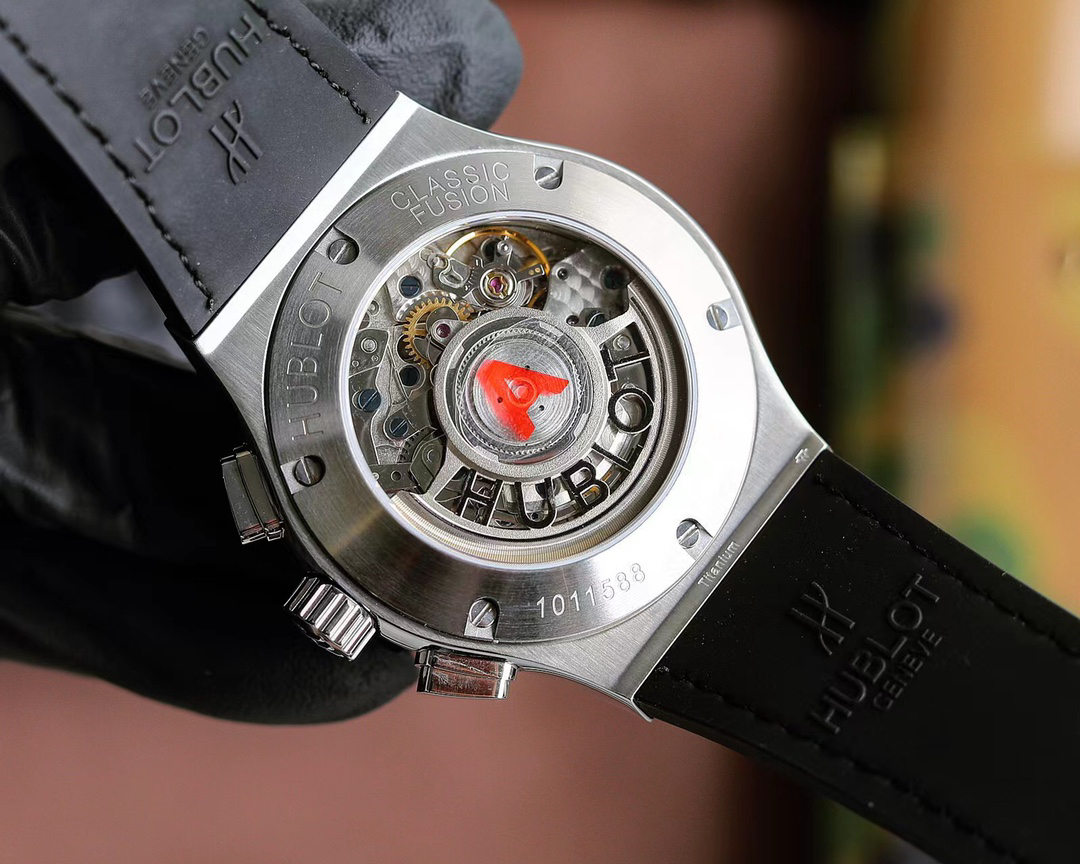 ウブロ「Hublot」クラシック フュージョン クロノグラフ ウォッチ 45mm