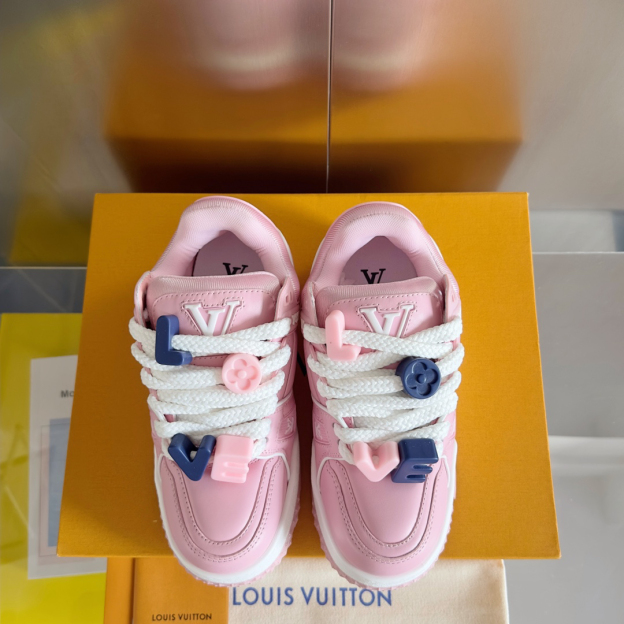 「コラボモデル」Louis Vuitton x Trainer Maxi スニーカー