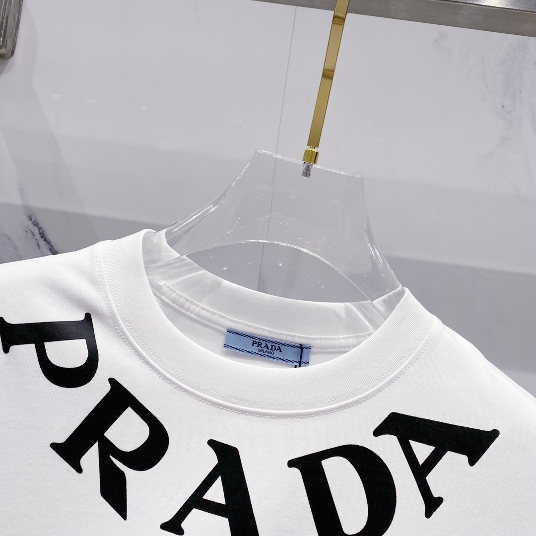 プラダ「Prada」2025SS 260g クラシックロゴ クルーネックTシャツ