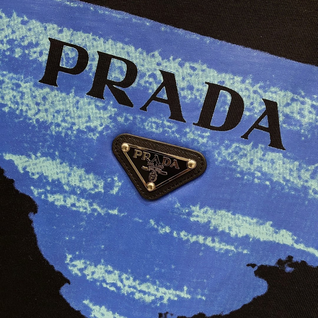 プラダ「Prada」2025SS 260g トライアングルエンブレム Tシャツ