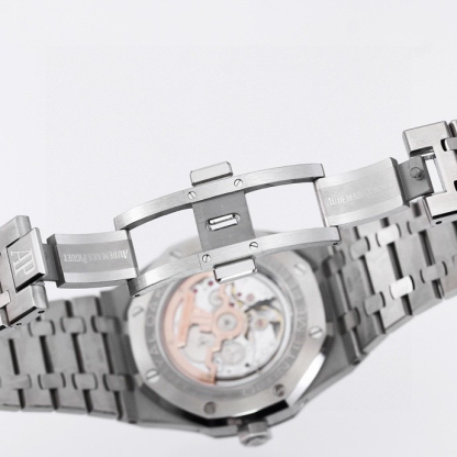 オーデマ ピゲ「Audemars Piguet」ロイヤル オーク パーペチュアルカレンダー ウォッチ 41mm